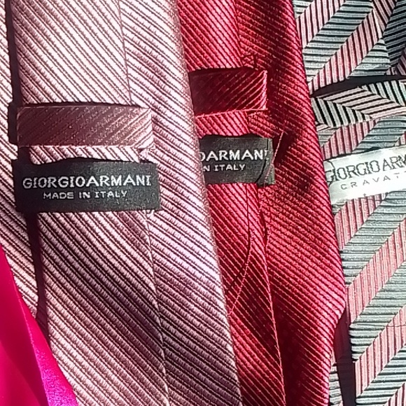 Giorgio Armani Men's ties bundle - Picture 3 of 3